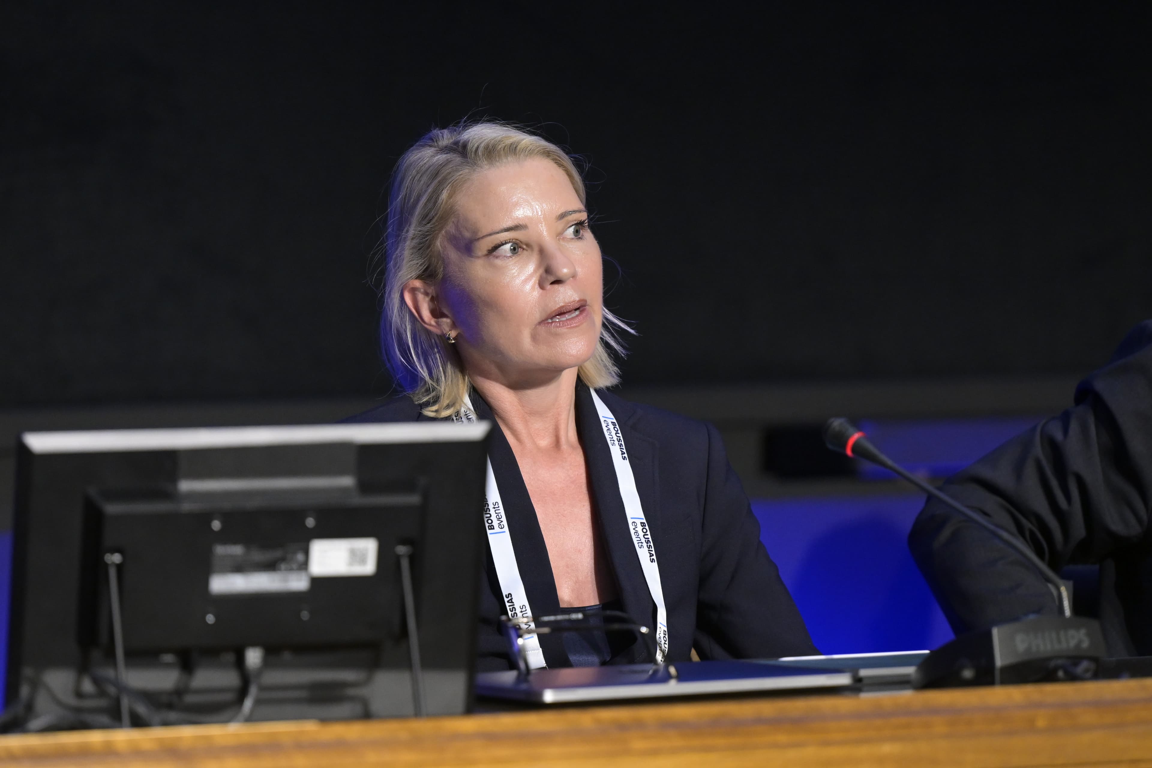 Zoë Harries of Impact Zones on a conference panel on FDI and special economic zones