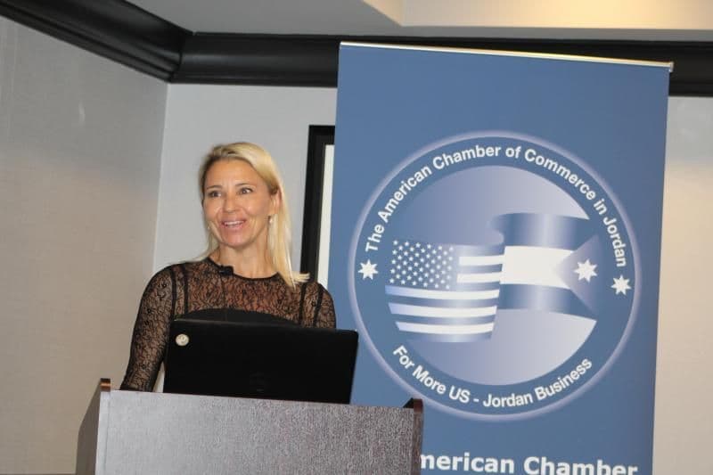 Zoë Harries speaking on investment at the American Chamber of Commerce in Jordan